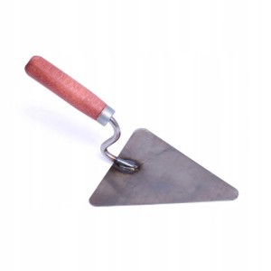 KIELNIA TRÓJKĄTNA TRÓJKĄT BLACHA CZARNA PL 160 mm